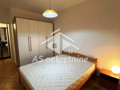 Rent, two bedroom apartment, 55m², Kalenić Pijaca, Vračar Sve Podlokacije - image 15