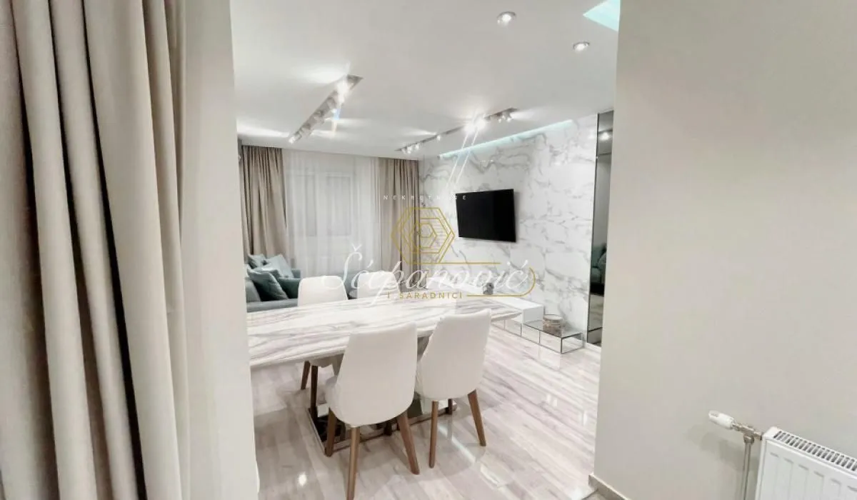 Izdavanje, stan, 69m², Bulevar Evrope, Novi Sad Sve Podlokacije