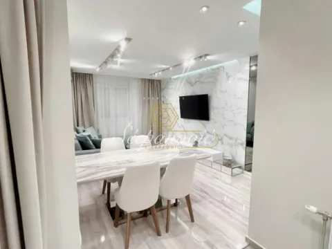 Izdavanje, stan, 69m², Bulevar Evrope, Novi Sad Sve Podlokacije - image 12