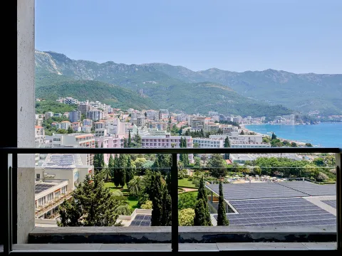 Rent, two bedroom apartment, 50m², Bečići, Budva - image 11