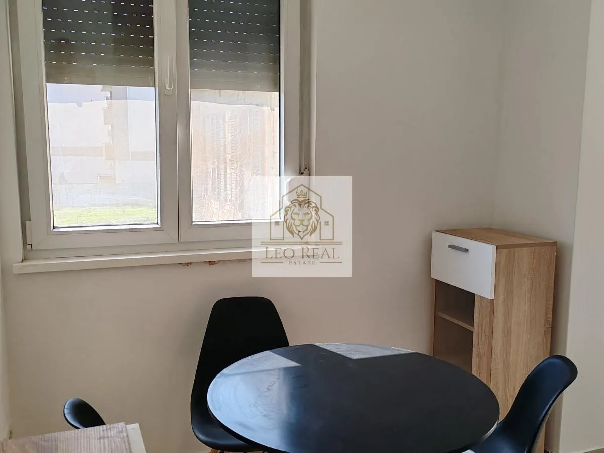 Prodaja, dvosoban stan, 47m², Nova Pazova, Stara Pazova