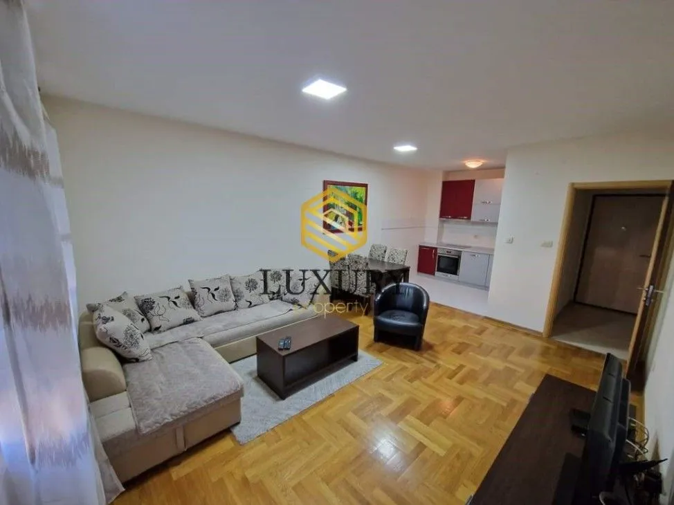 Izdavanje, dvosoban stan, 70m², Zabjelo, Podgorica