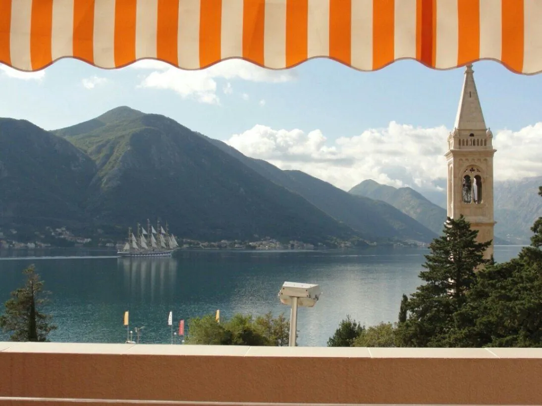 Rent, one bedroom apartment, 39m², Sveti Stasije, Kotor