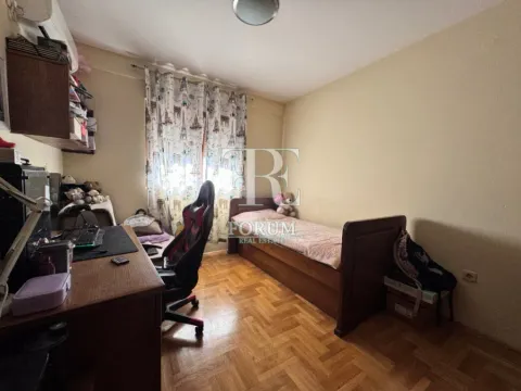 Izdavanje, dvosoban stan, 70m², Stari Aerodrom, Podgorica - image 7