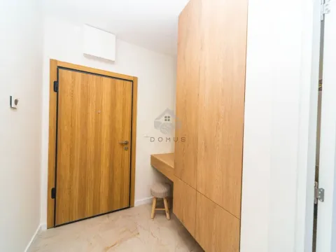 Izdavanje, jednosoban stan, 51m², Tološi, Podgorica - image 11
