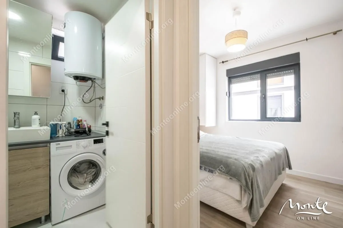 Prodaja, dvosoban stan, 47m², Tivat, Crna Gora