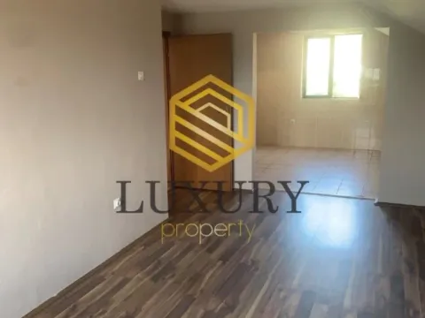 Izdavanje, trosoban stan, 100m², Zabjelo, Podgorica - image 11