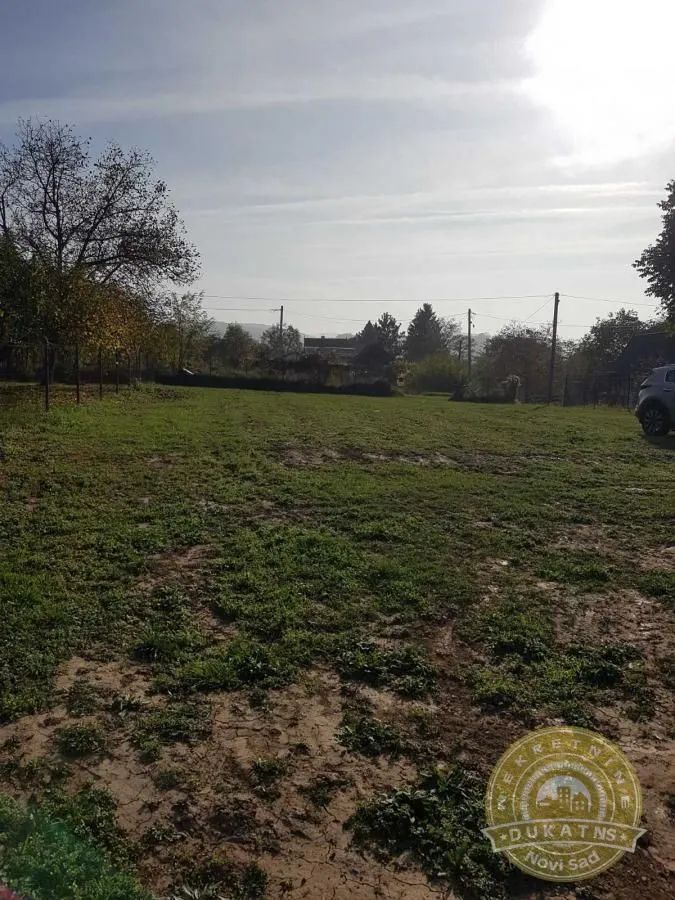 Prodaja, plac, 2400m², Rakovac, Novi Sad Sve Podlokacije