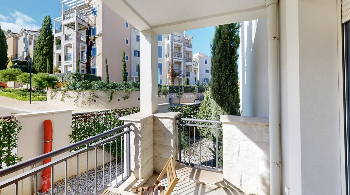 Prodaja, jednosoban stan, 55m², Luštica Bay, Tivat