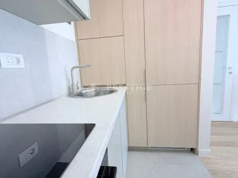 Izdavanje, jednosoban stan, 39m², Pobrežje, Podgorica - image 7