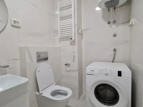 Izdavanje, jednosoban stan, 51m², Central Point, Podgorica - image 9