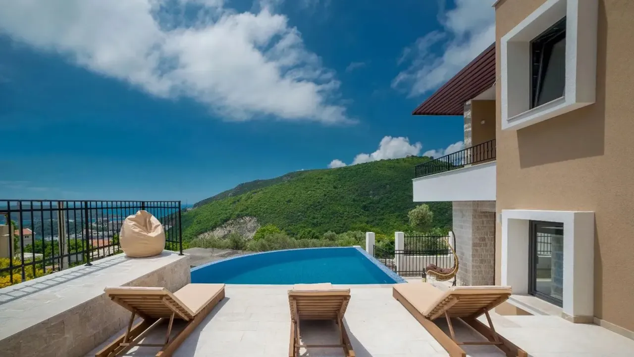 Prodaja, kuća, 170m², Bečići, Budva