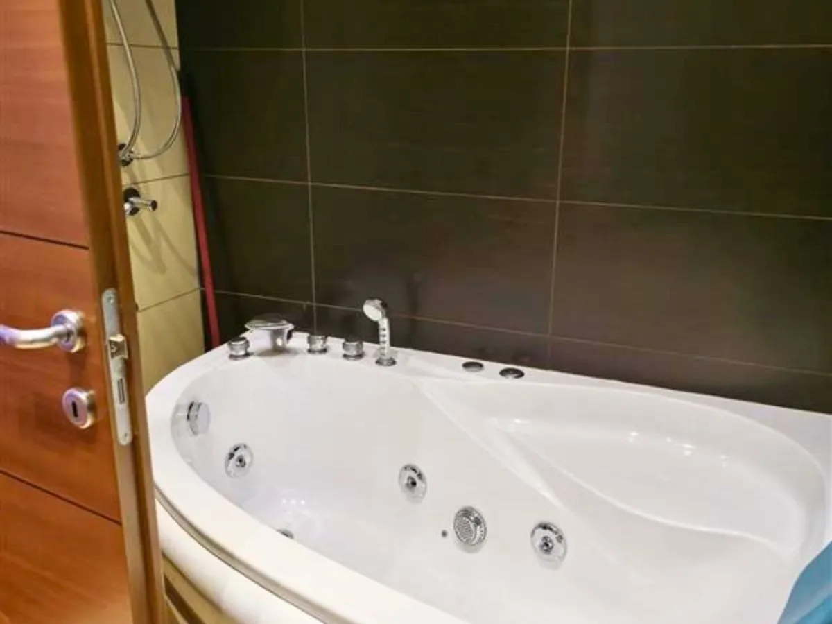 Rent, three bedroom apartment, 97m², Vukov Spomenik, Zvezdara Sve Podlokacije