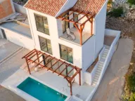 Sale, house, 113m², Blizikuće, Budva - image 1