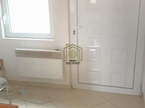 Izdavanje, jednosoban stan, 40m², Momišići, Podgorica - image 2