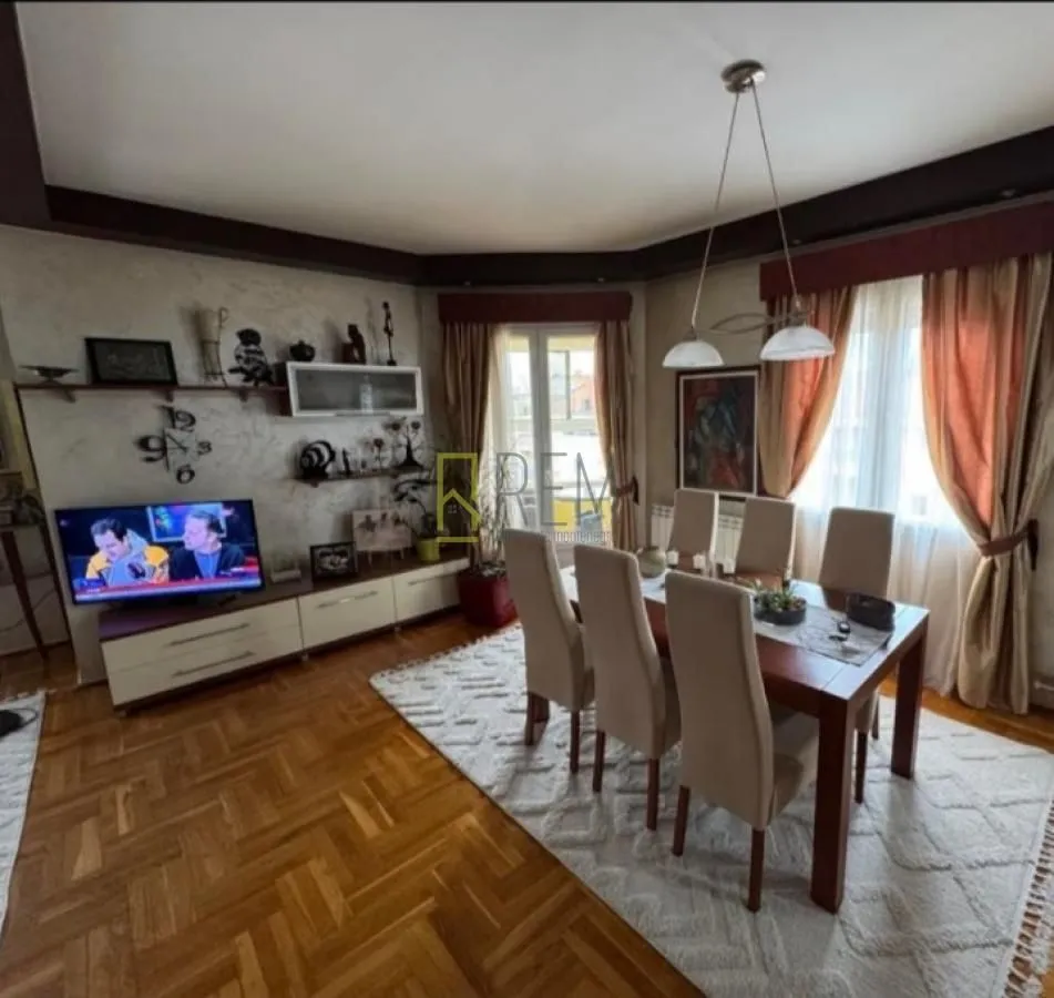 Prodaja, trosoban stan, 109m², Momišići, Podgorica