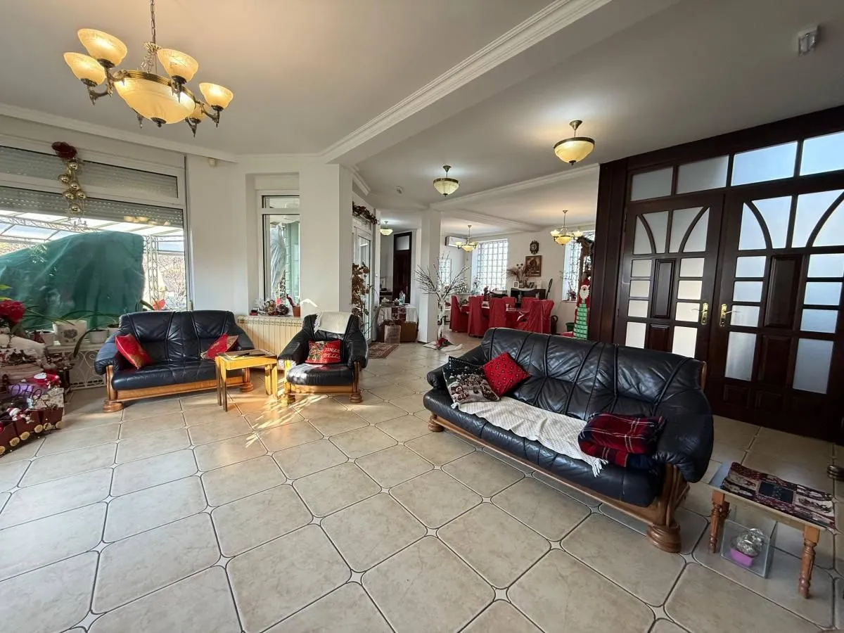 Sale, house, 473m², Veternička rampa, Novi Sad Sve Podlokacije