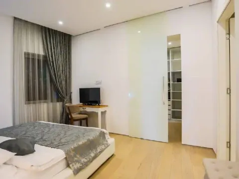 Rent, two bedroom apartment, 182m², Dukley Gardens, Budva - image 15