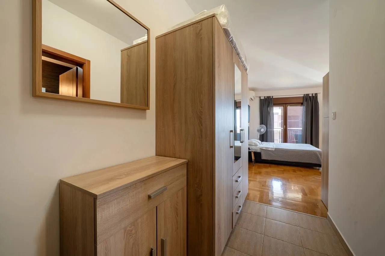 Sale, studio apartment, 45m², Bečići, Budva