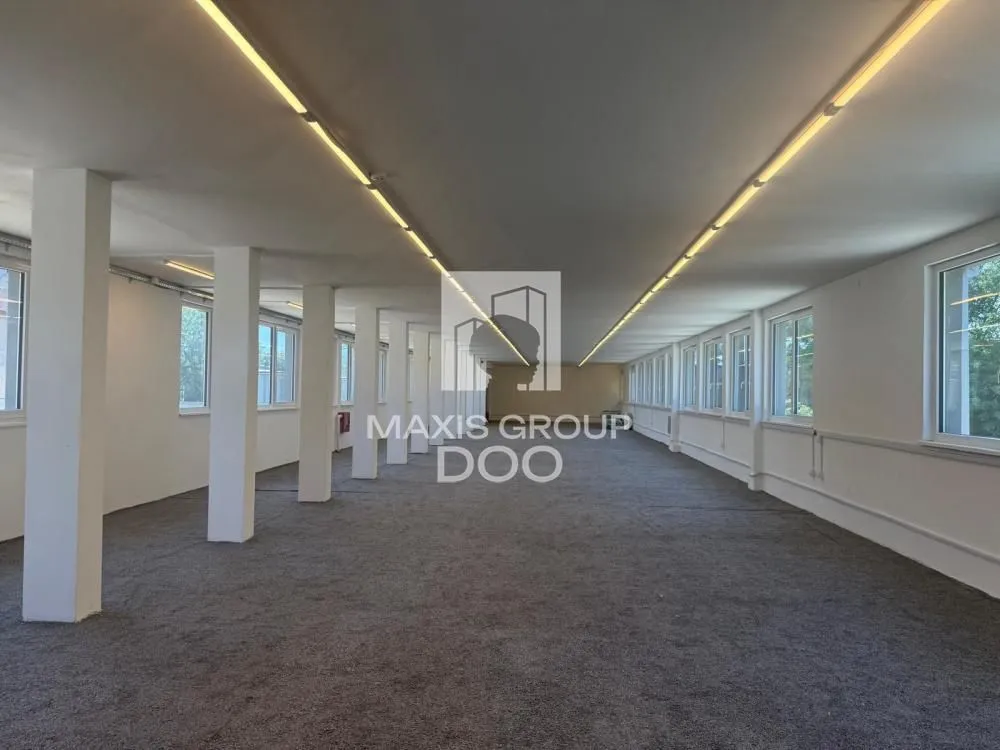 Rent, office space, 260m², Batajnica, Beograd