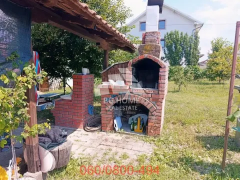 Prodaja, kuća, 160m², Borča 1, Borča Sve Podlokacije - image 8