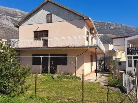 Sale, house, 200m², Sutomore, Bar - image 1