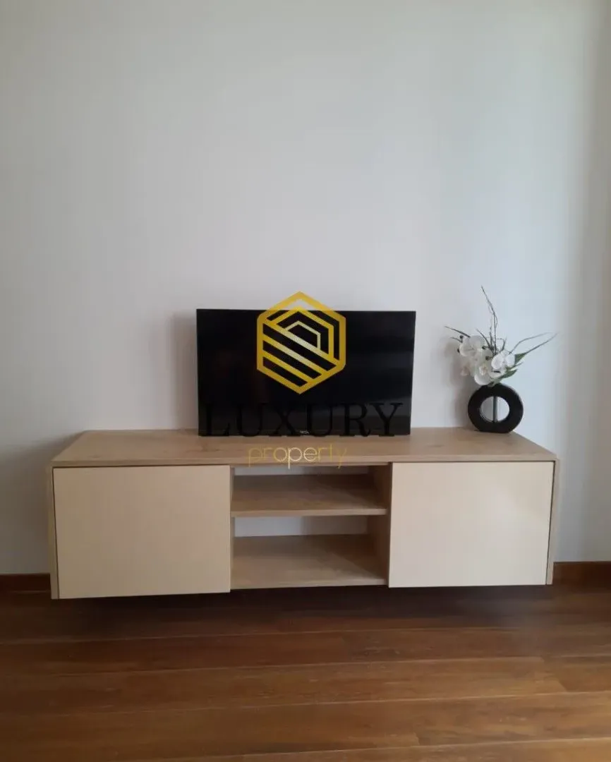 Izdavanje, garsonjera, 25m², Master Kvart, Podgorica
