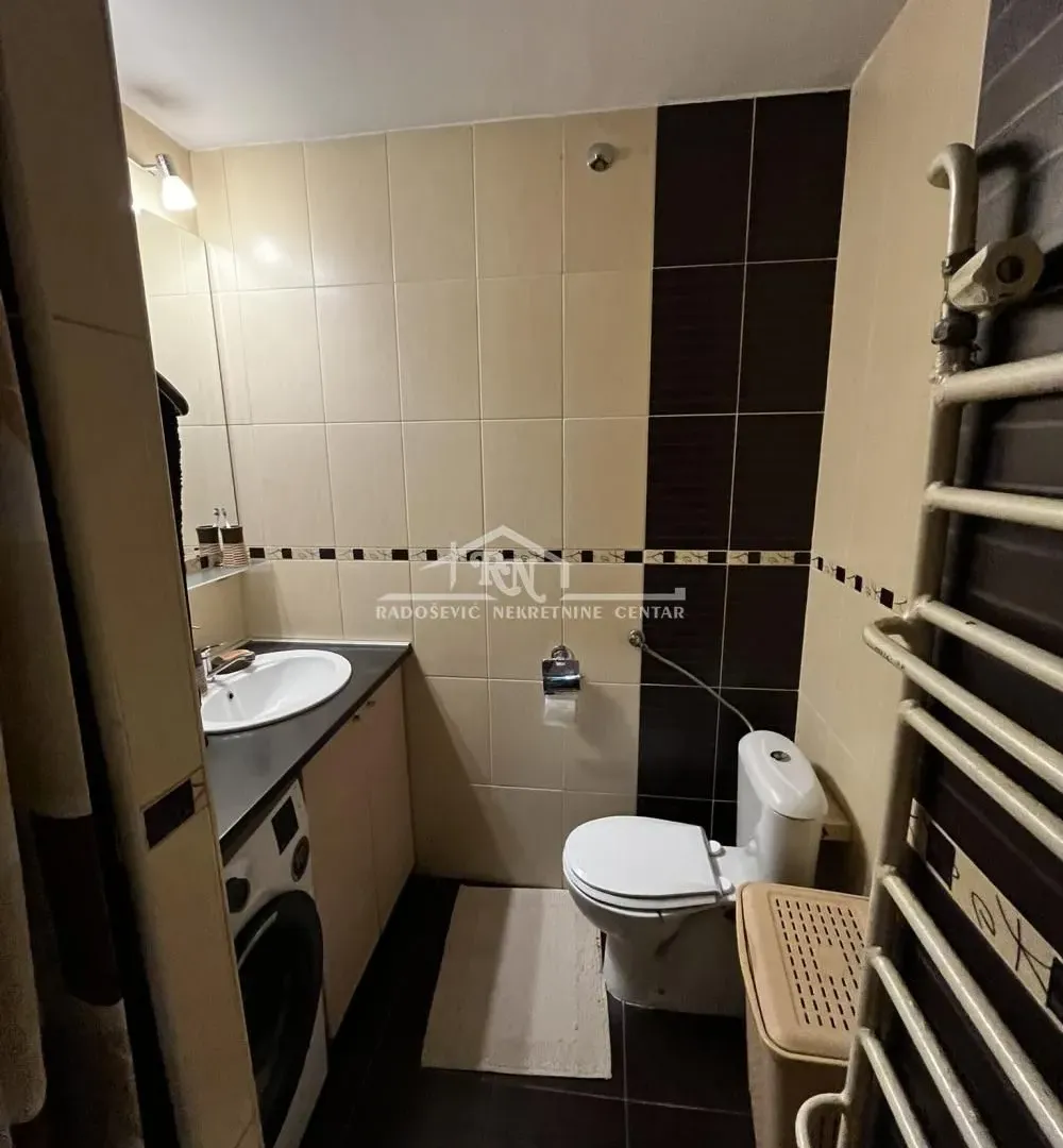 Sale, apartment, 110m², Karaburma, Palilula Sve Podlokacije