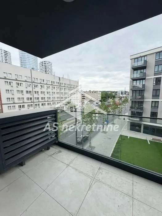 Rent, three bedroom apartment, 84m², Savski Venac, Beograd