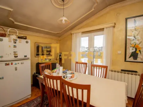 Prodaja, kuća, 150m², Stara Varoš, Podgorica - image 18