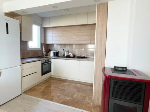 Izdavanje, kuća, 145m², Donji Kokoti, Podgorica - image 31