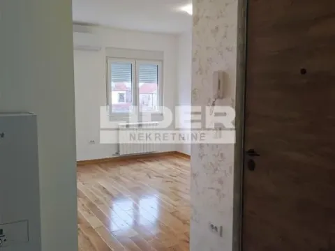 Sale, two bedroom apartment, 55m², Borča 1, Borča Sve Podlokacije - image 3