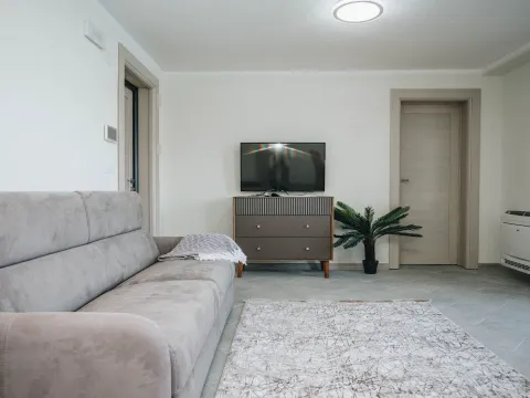 Sale, house, 314m², Krašići, Tivat - image 7