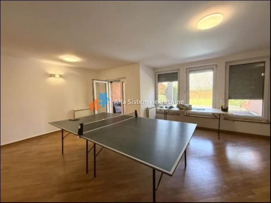 Rent, house, 320m², Višnjička Banja, Palilula Sve Podlokacije