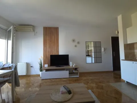 Prodaja, garsonjera, 25m², Nova Detelinara, Novi Sad Sve Podlokacije - image 2