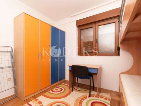 Izdavanje, trosoban stan, 71m², Stari Aerodrom, Podgorica - image 3