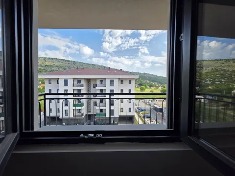 Rent, apartment, 45m², Tološi, Podgorica - image 7