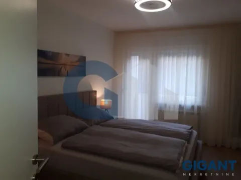 Rent, two bedroom apartment, 53m², Zeleni Venac, Beograd - image 9