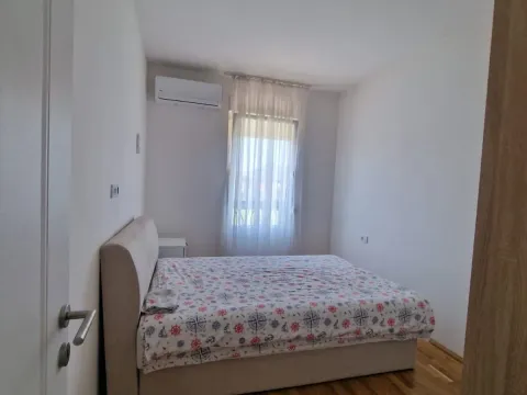 Prodaja, dvosoban stan, 70m², City Kvart, Podgorica - image 7