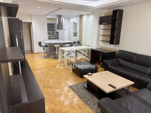 Izdavanje, trosoban stan, 100m², Vukov Spomenik, Zvezdara Sve Podlokacije - image 2