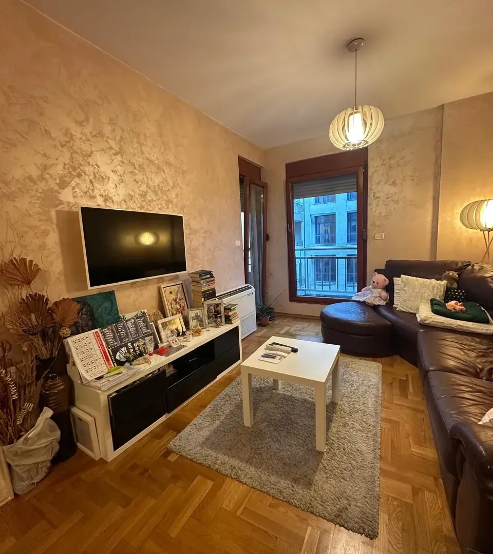 Prodaja, jednosoban stan, 40m², Pobrežje, Podgorica