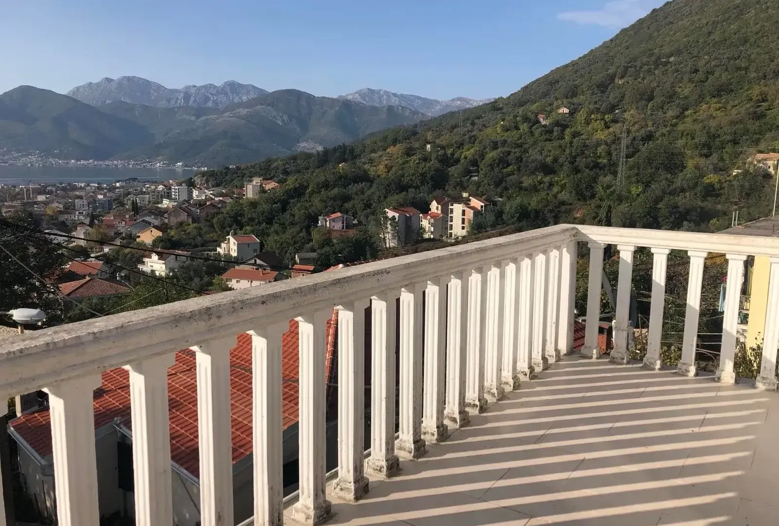 Rent, apartment, 73m², Tivat, Crna Gora