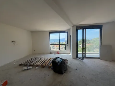 Stan in Donja Lastva