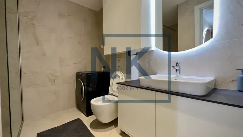 Prodaja, dvosoban stan, 75m², Kruševac, Podgorica