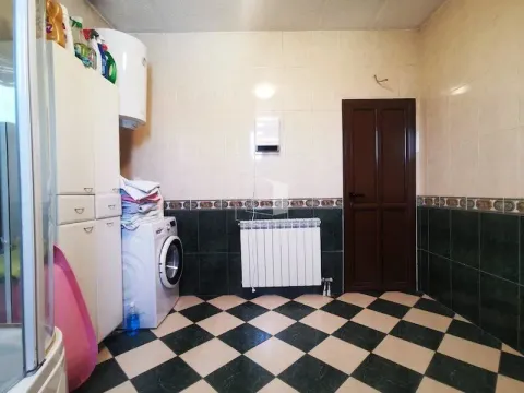 Sale, house, 200m², Donja Gorica, Podgorica - image 15