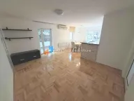 Rent, land lot, 70m², Kluz, Zvezdara Sve Podlokacije - image 1