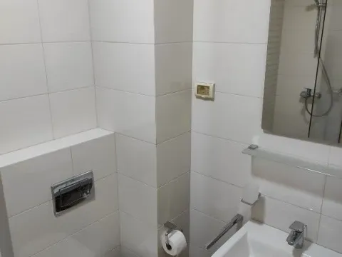 Izdavanje, jednosoban stan, 47m², City Kvart, Podgorica - image 7