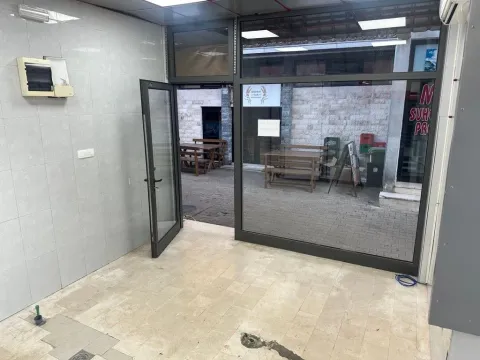Rent, office space, 22m², Centar, Bar - image 3