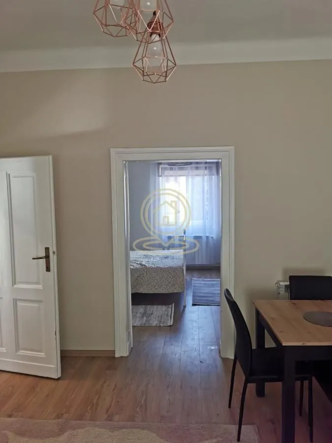 Rent, three bedroom apartment, 61m², Stari Grad, Beograd