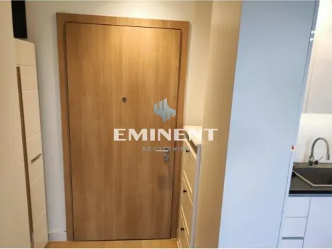 Rent, two bedroom apartment, 56m², Savski Venac, Beograd - image 13